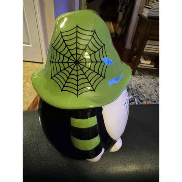 Rae Dunn "Trick or Treat" Ceramic Gnome Halloween Green Black 9" Fall Decor NEW - Picture 4 of 8